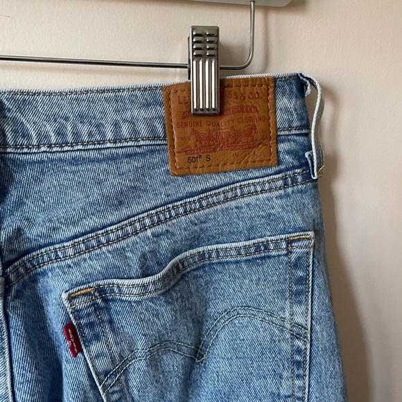 Levi's 501s Skinny Jeans Light Wash - Picture 6 of 6